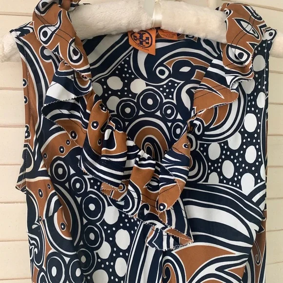 Tory Burch silk sleeveless blouse size 8 - Picture 4 of 5